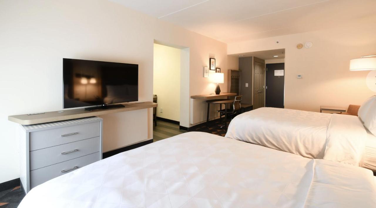 - Conference Center By Ihg Fredericksburg