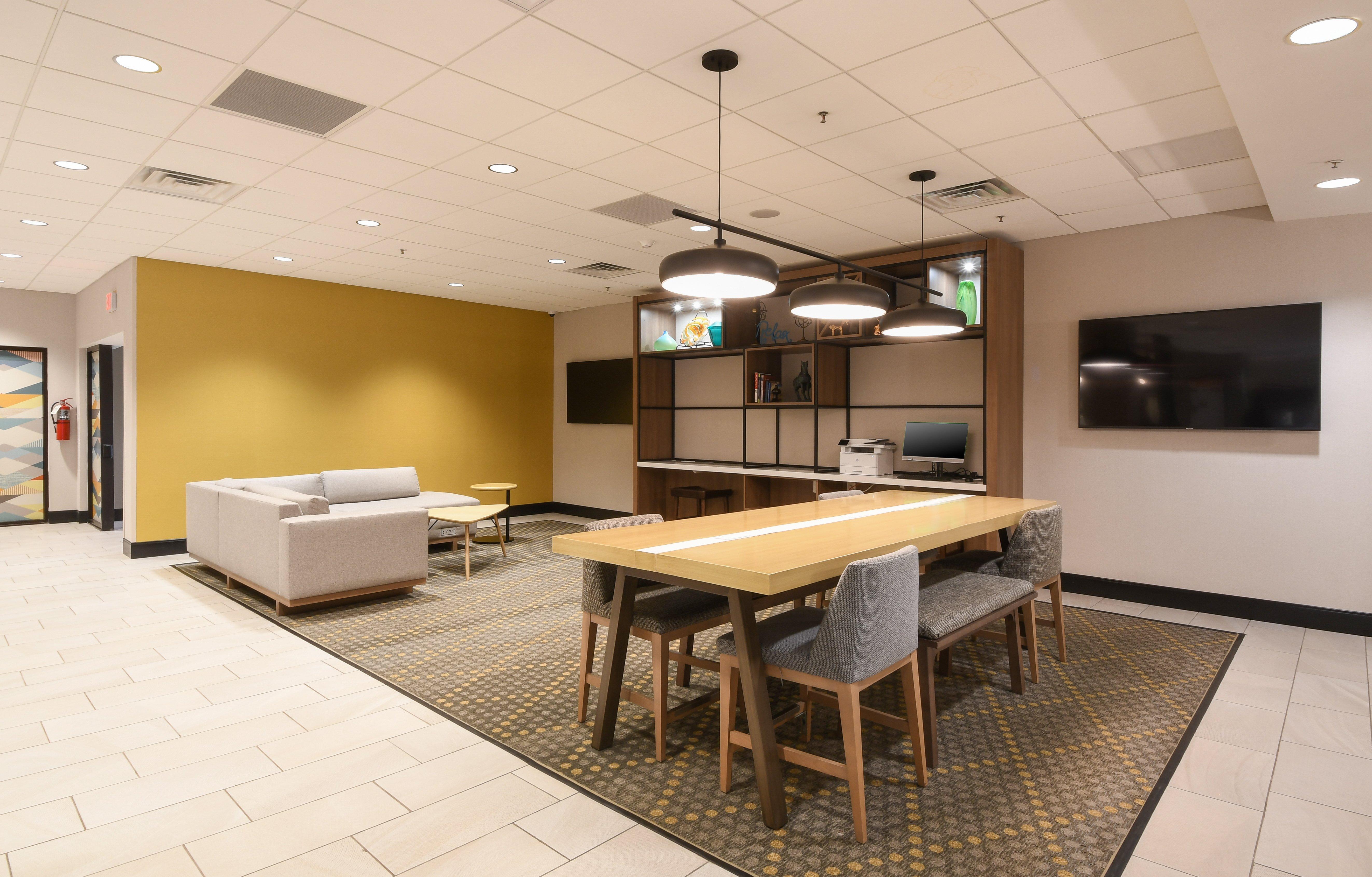 - Conference Center By Ihg Fredericksburg