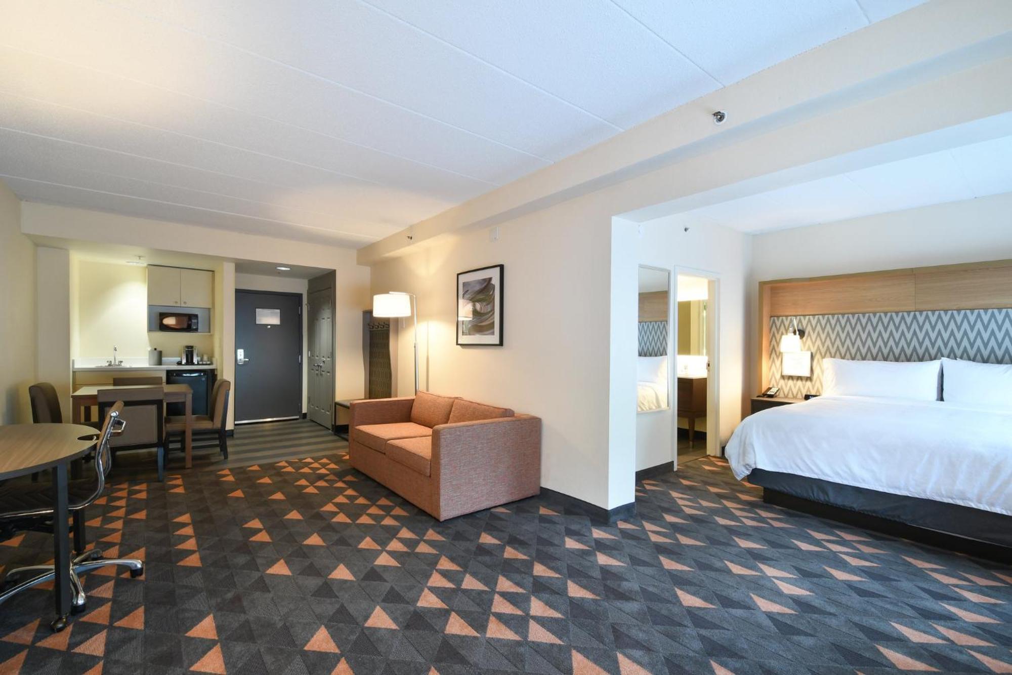 - Conference Center By Ihg Hotel